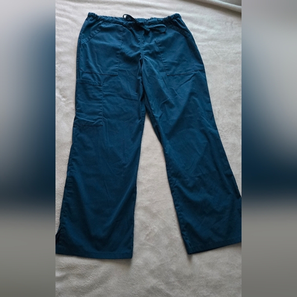 Cherokee Scrubs PROFESSIONAL Women's Medical Waistband Pant  Regular Size M - Picture 2 of 8